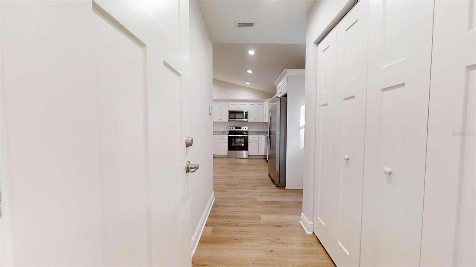 RAINBOW LAKES ESTATES - Residential