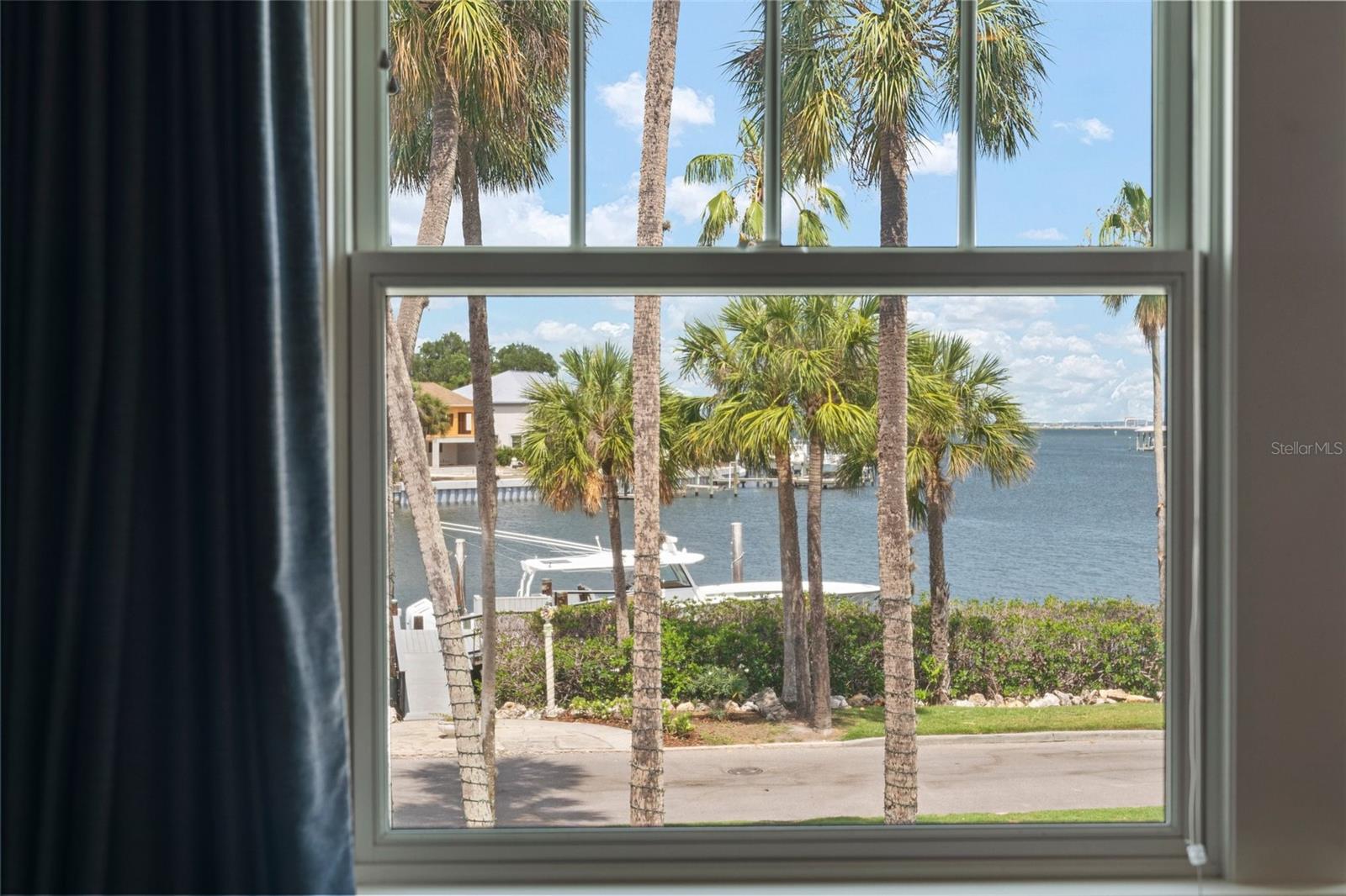 BEACH PARK - Residential