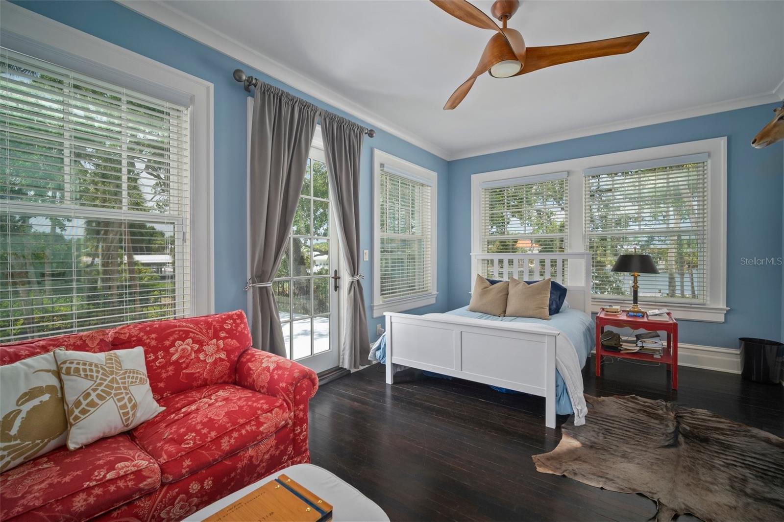 BEACH PARK - Residential