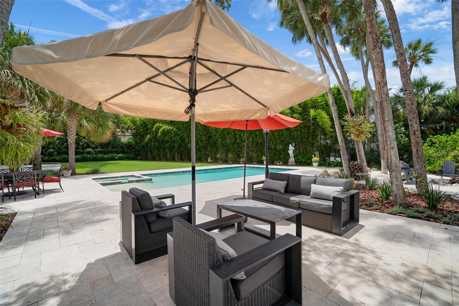 BEACH PARK - Residential