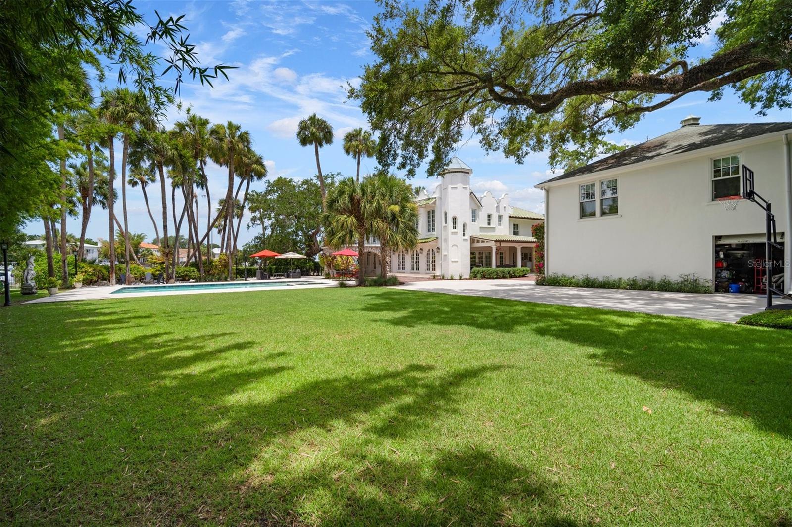 BEACH PARK - Residential