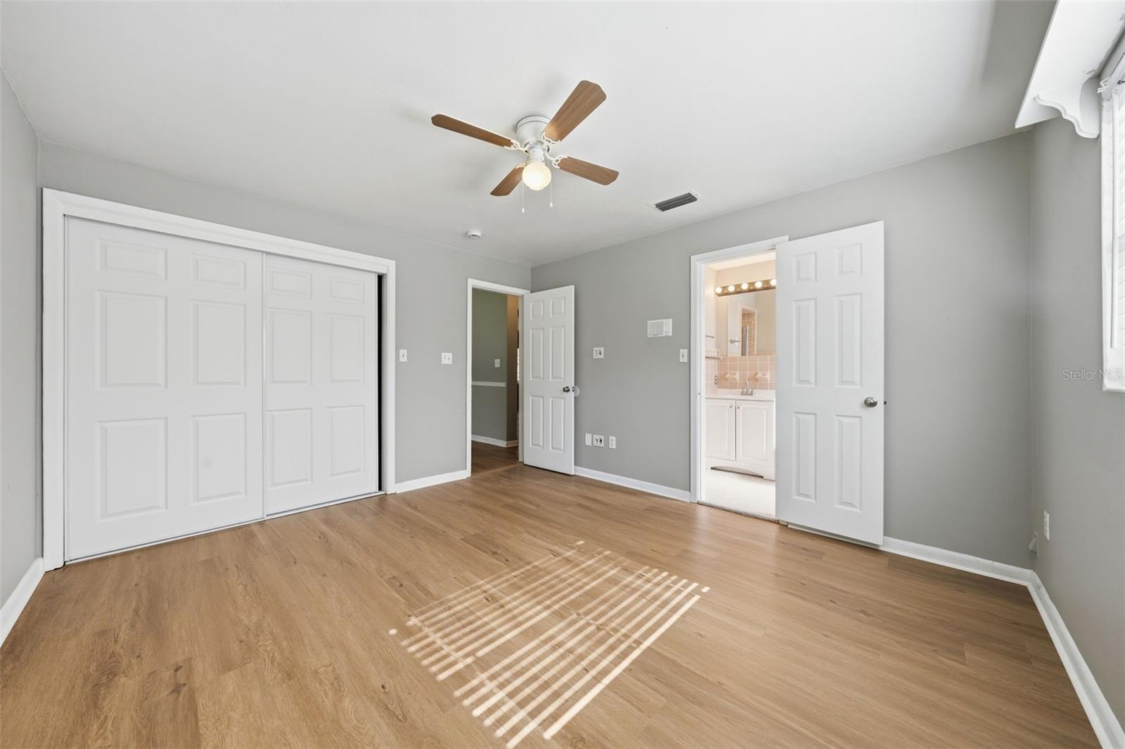 LAKE BREEZE ESTATES - Residential