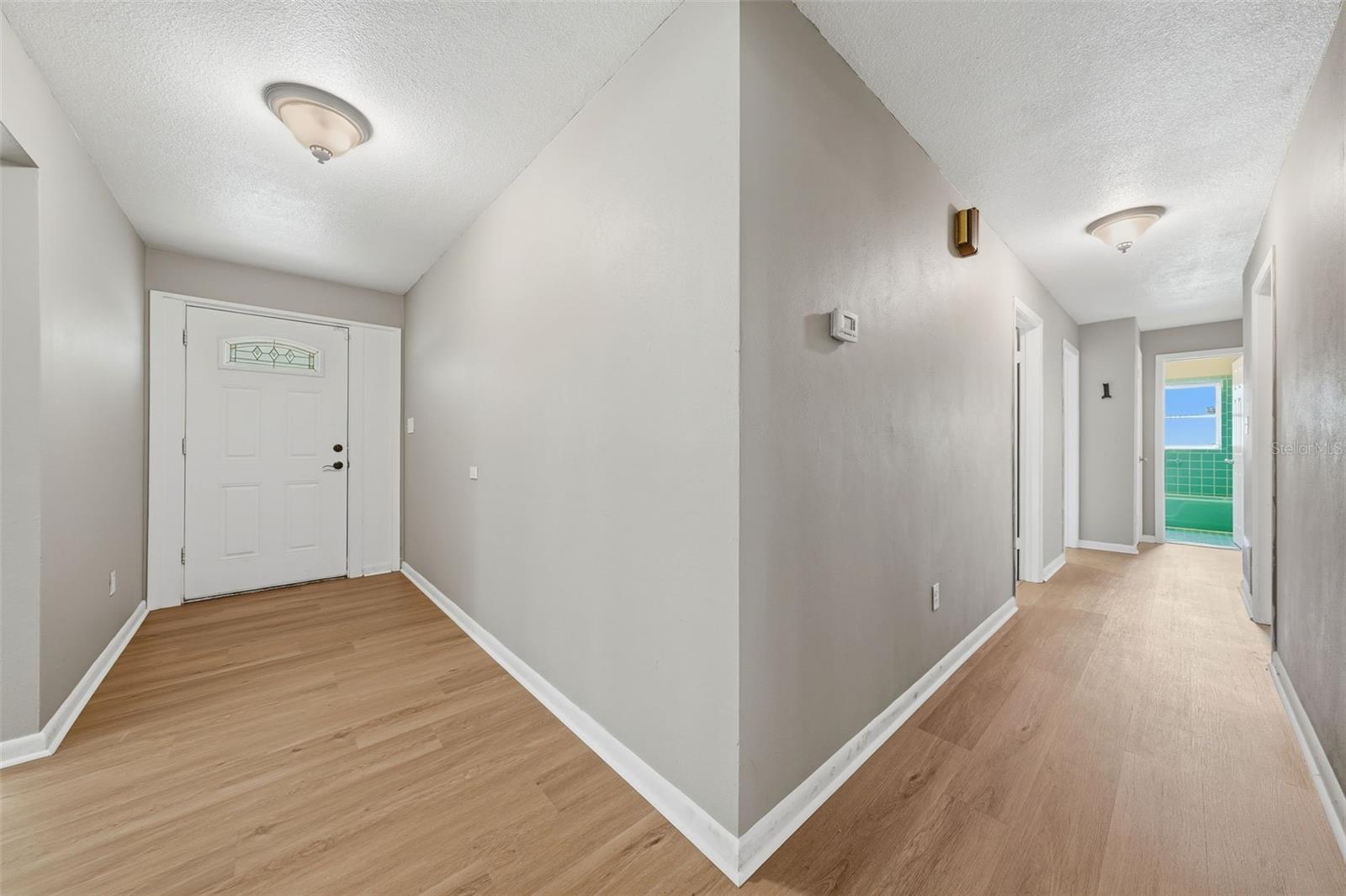 LAKE BREEZE ESTATES - Residential