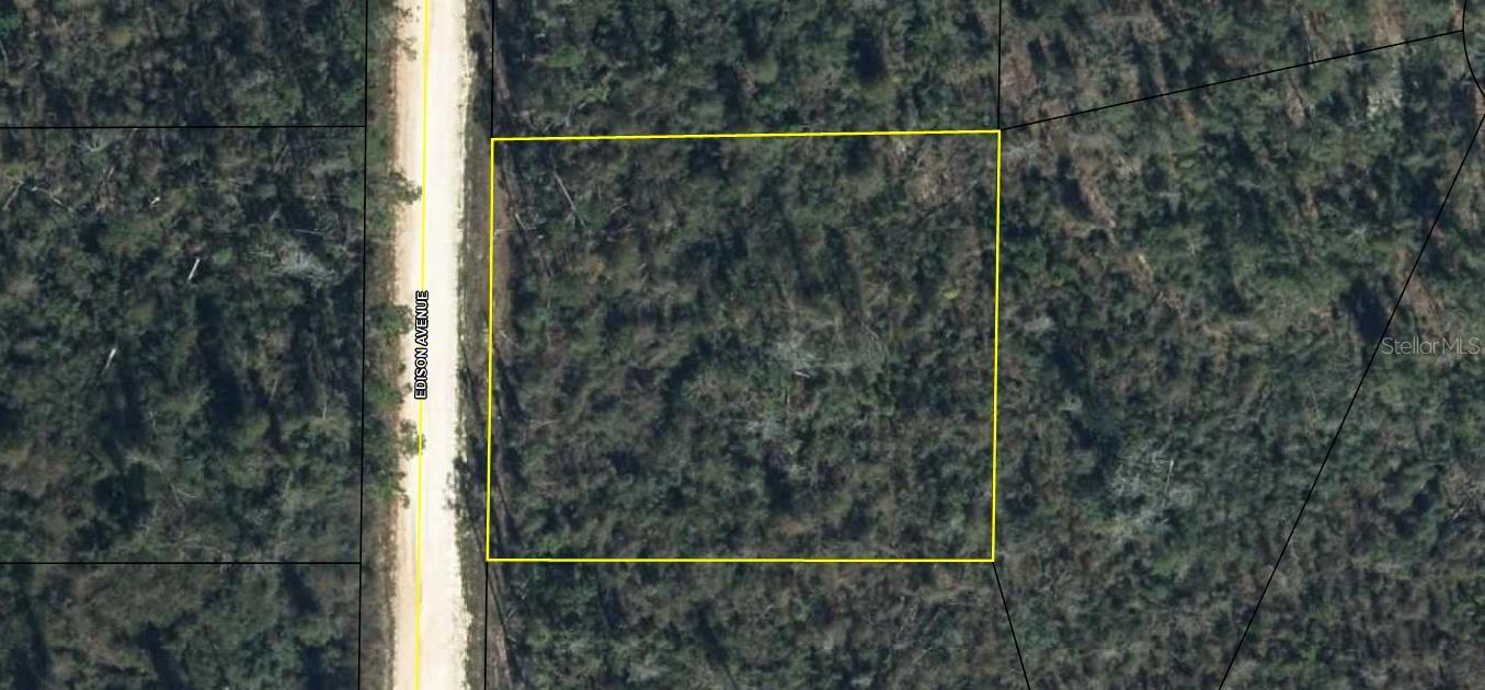 COMPASS LAKE HILLS - Land