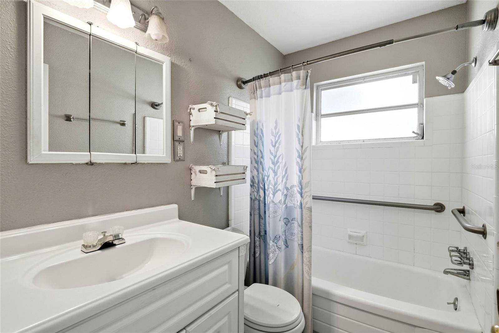 WESTGATE MANOR 1ST ADD - Residential