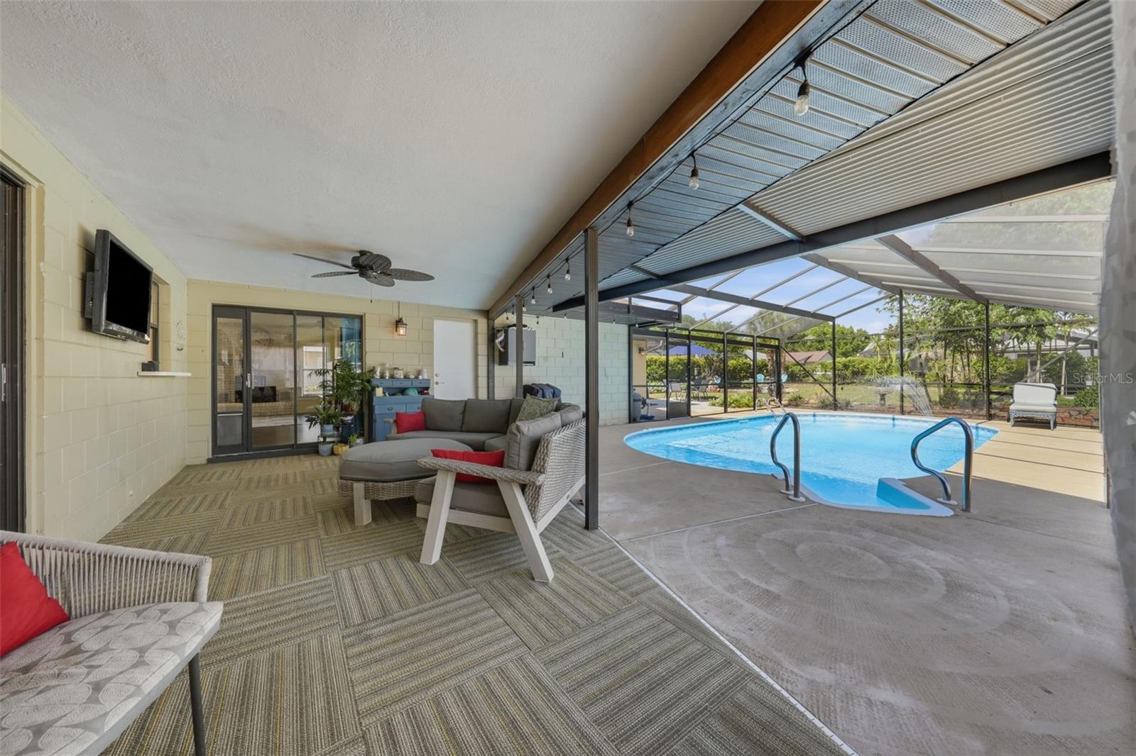 EUSTIS RIDGEVIEW AT CROOKED LAKE - Residential