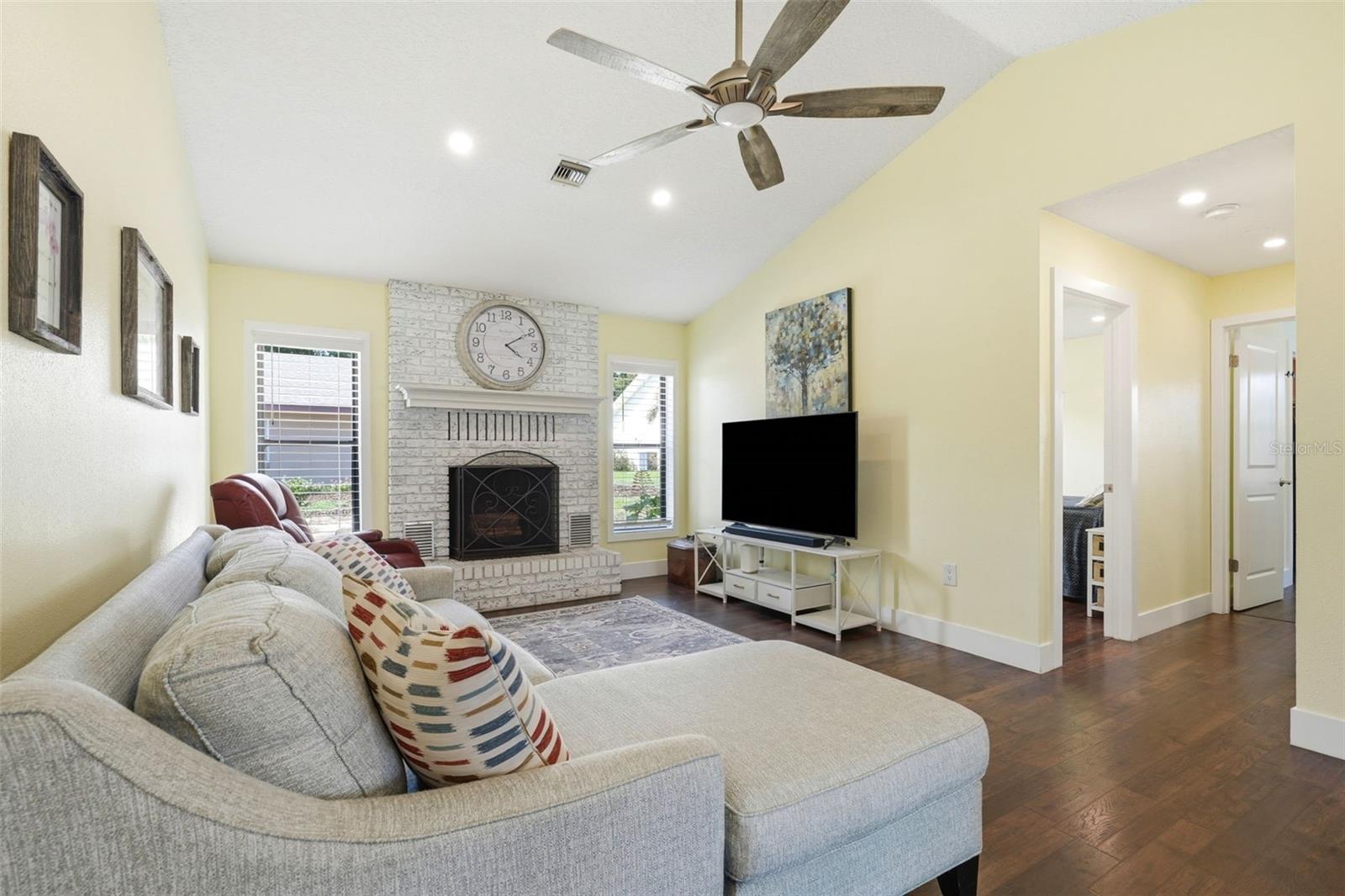 EUSTIS RIDGEVIEW AT CROOKED LAKE - Residential