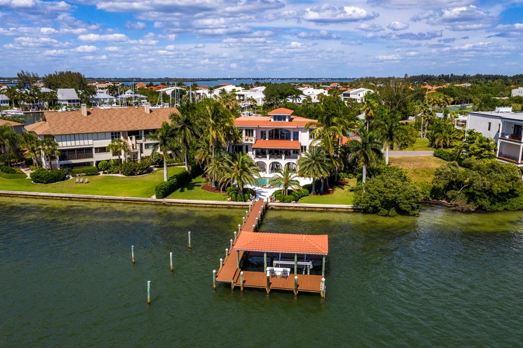 SUNSET HARBOR - Residential