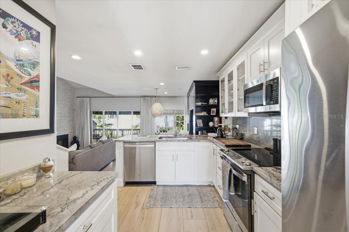 COLONY KEY - Residential