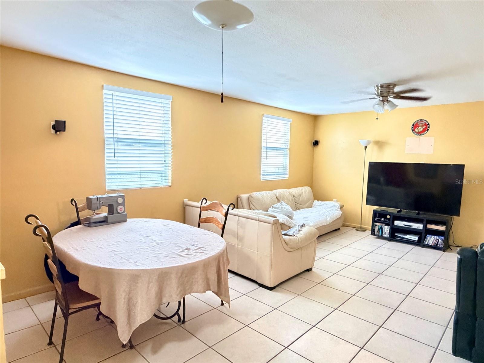 IDLE GROVE PARK UNIT 1 CORR - Residential