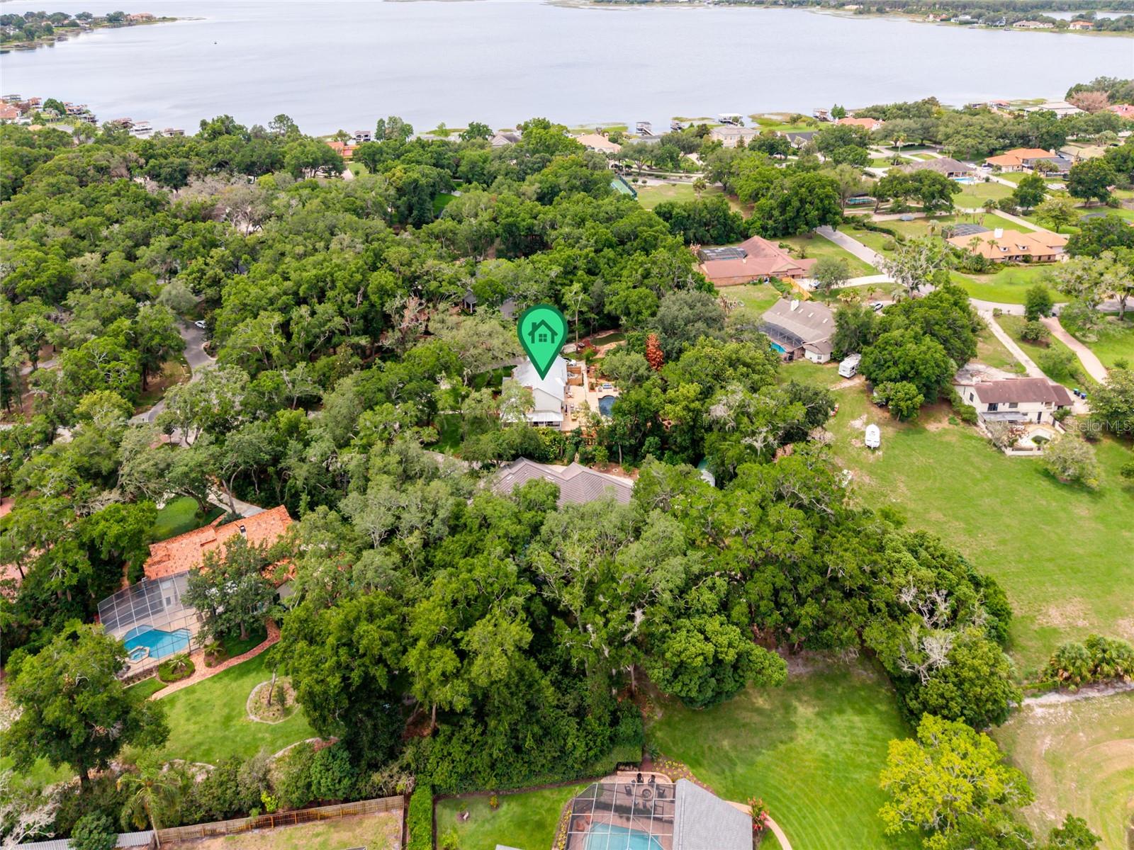 LAKE DOWN WOODS - Residential