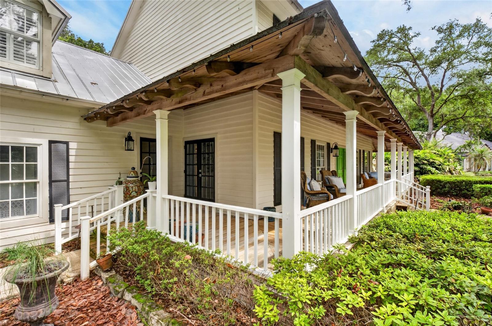 LAKE DOWN WOODS - Residential