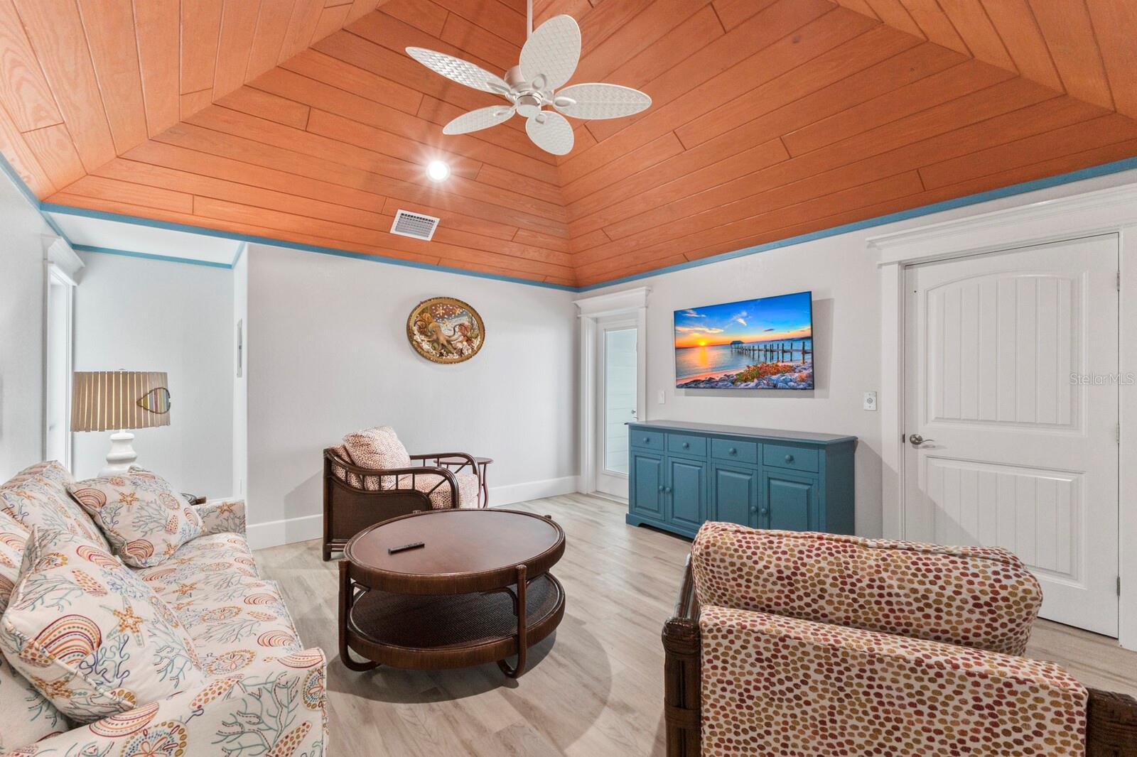 ANNA MARIA BEACH - Residential