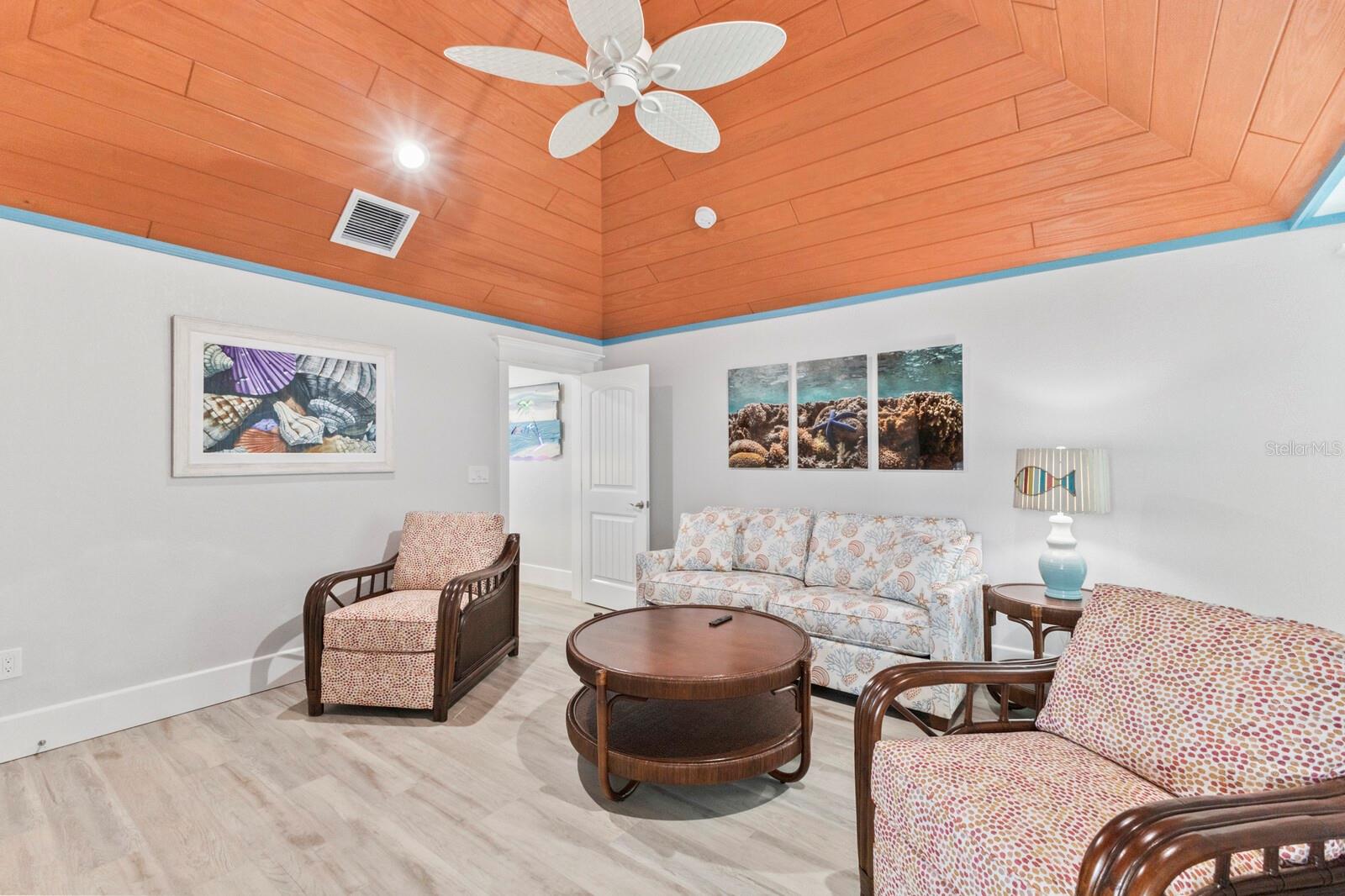ANNA MARIA BEACH - Residential