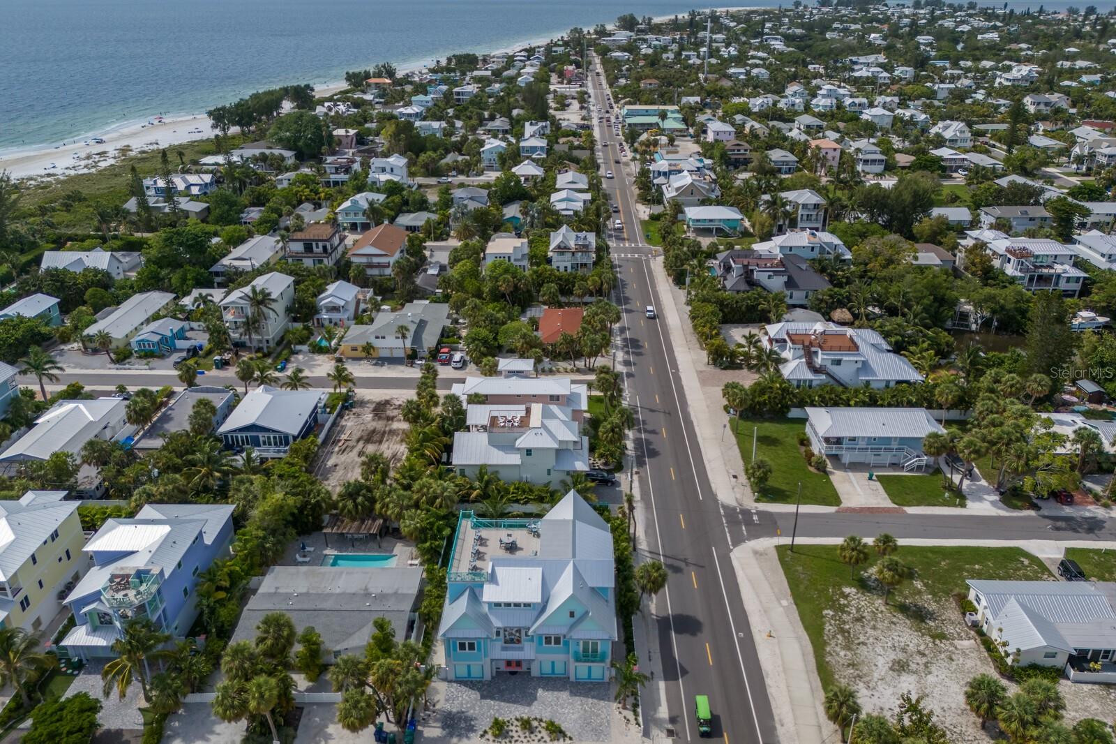 ANNA MARIA BEACH - Residential