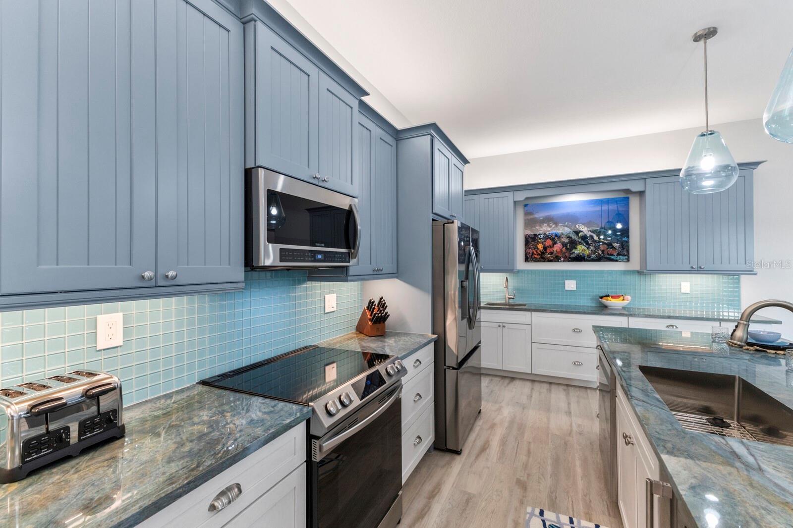 ANNA MARIA BEACH - Residential