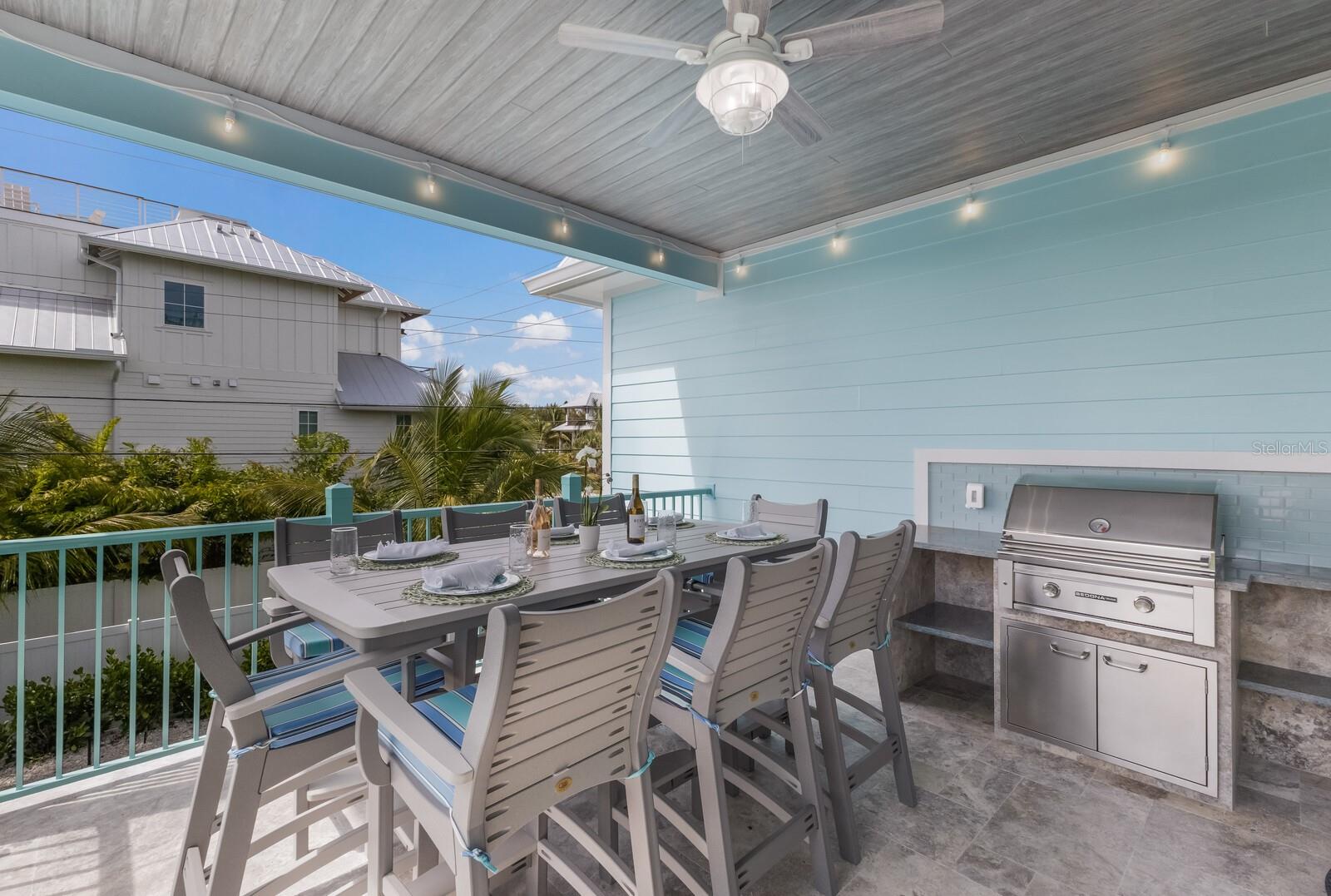 ANNA MARIA BEACH - Residential