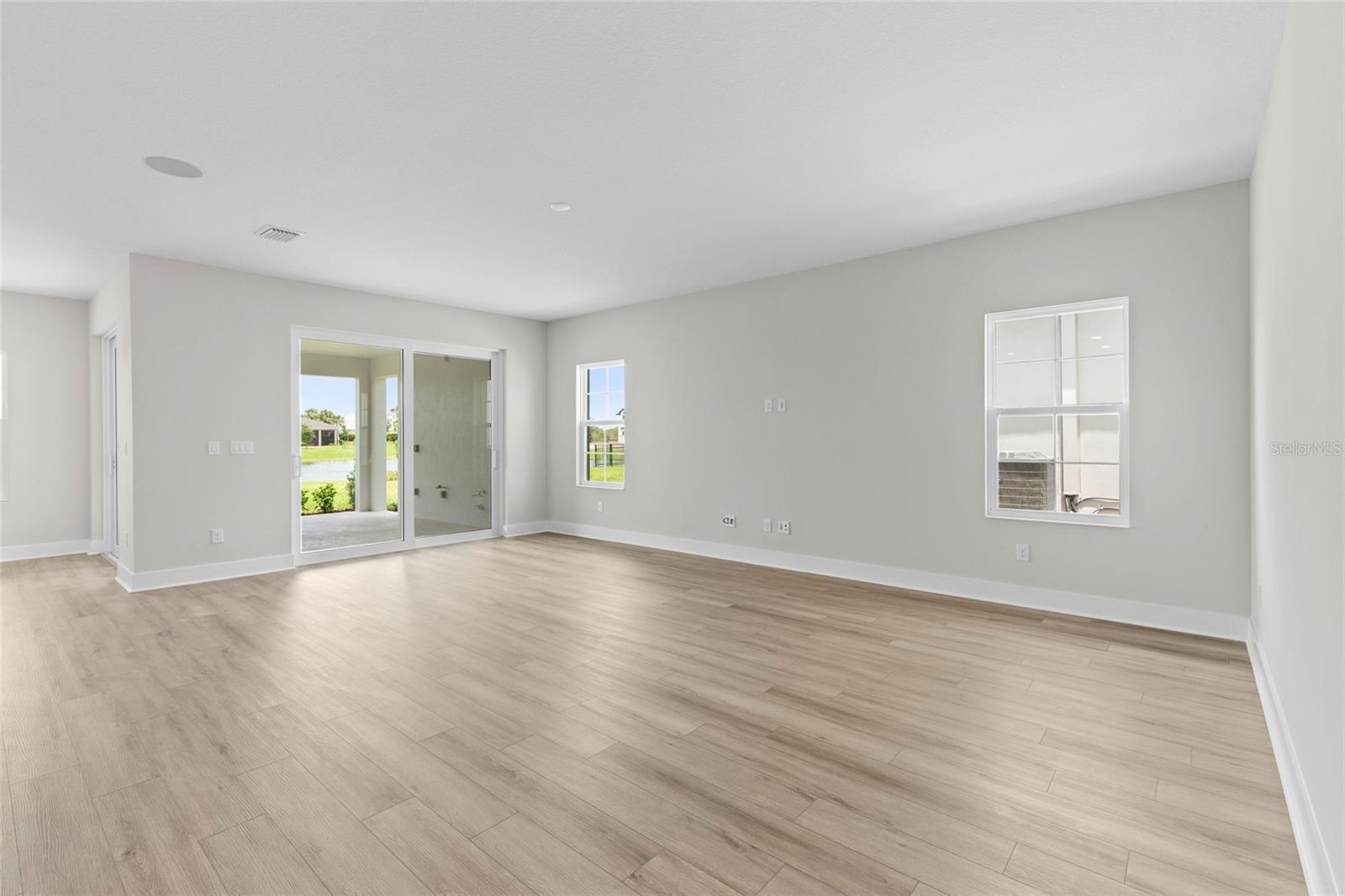 STAR FARMS - Residential