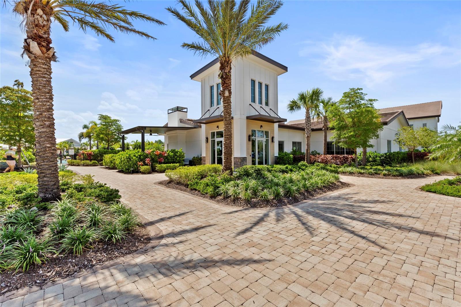STAR FARMS - Residential