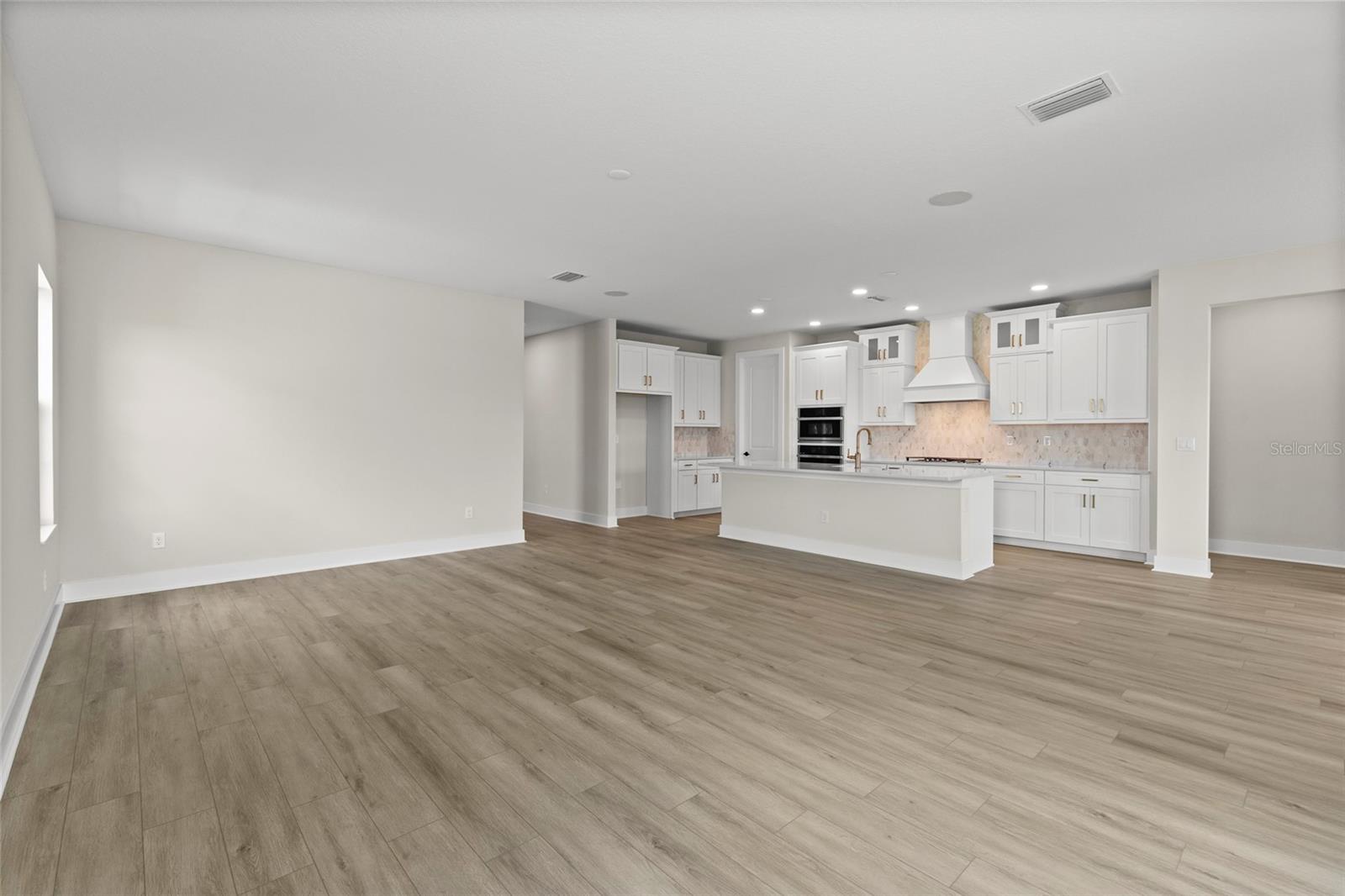 STAR FARMS - Residential