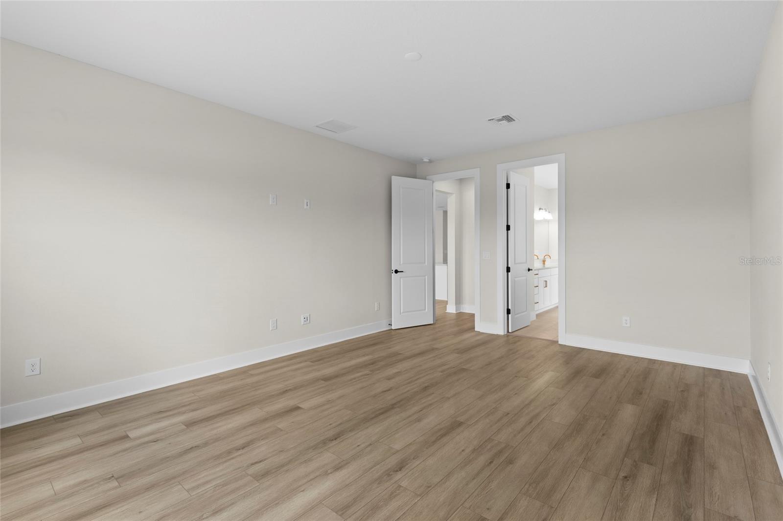 STAR FARMS - Residential