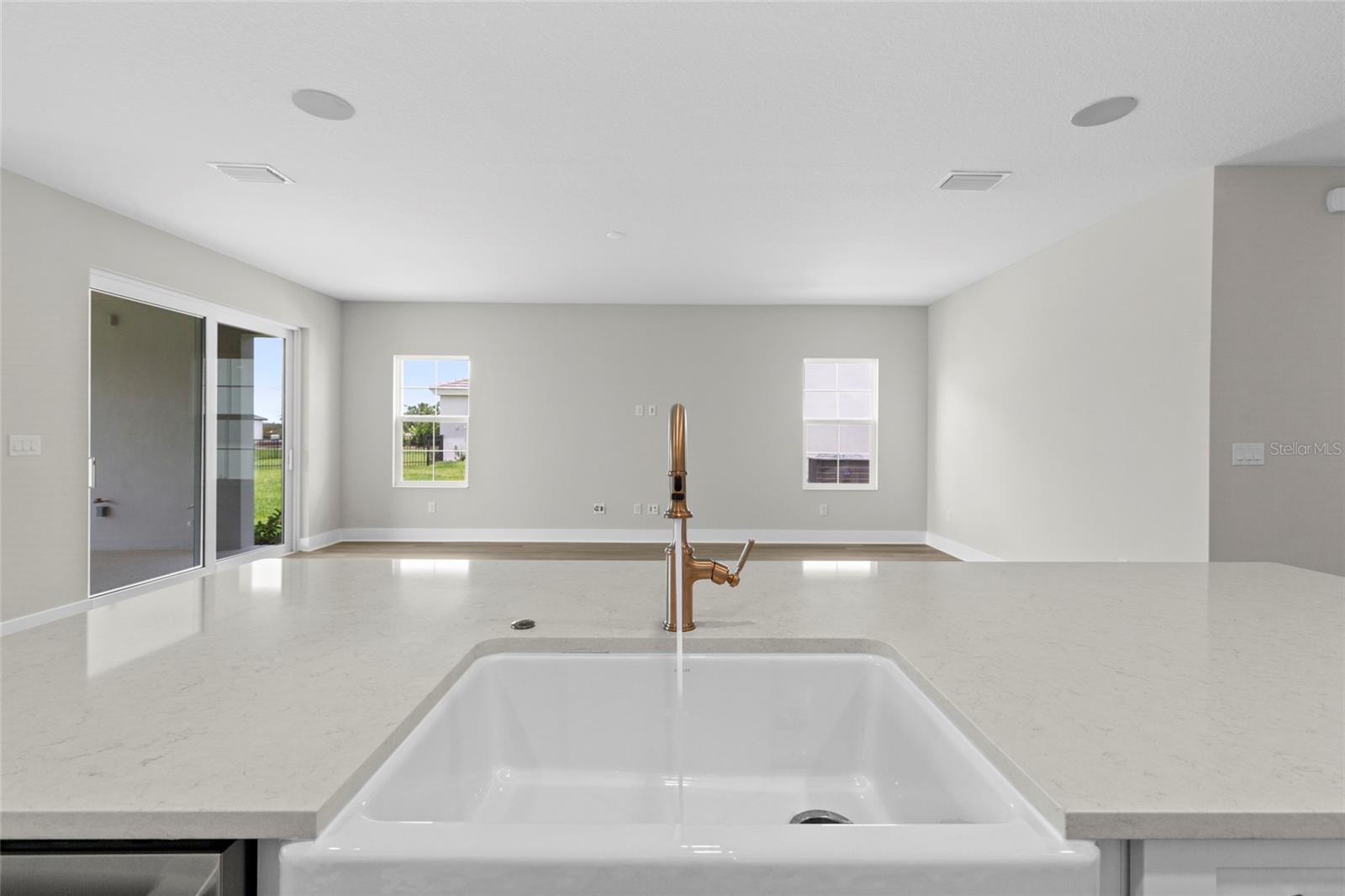 STAR FARMS - Residential