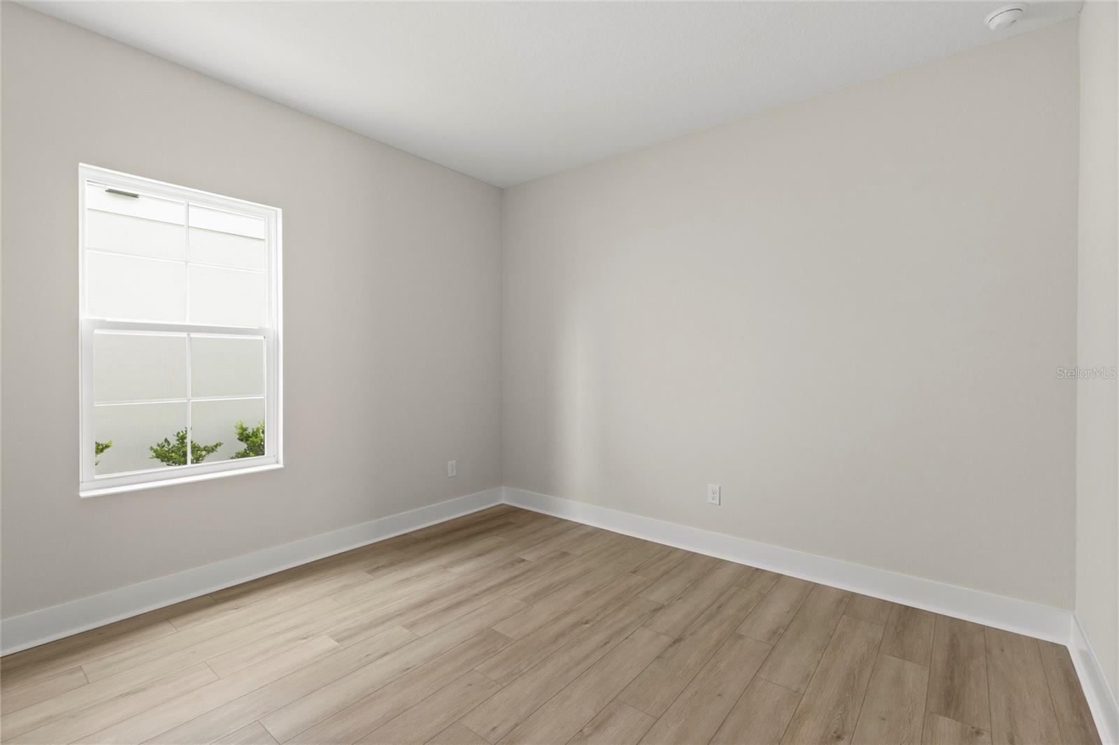 STAR FARMS - Residential