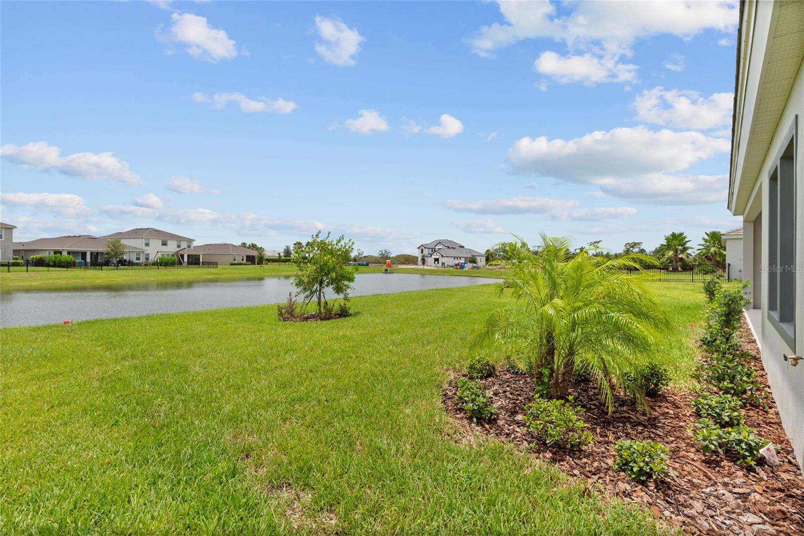 STAR FARMS - Residential