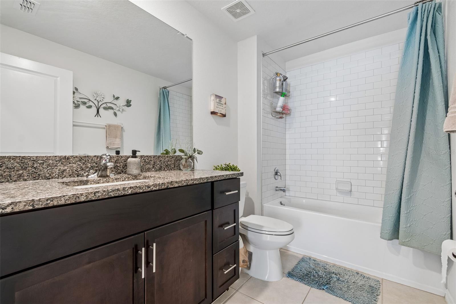 BERRY BAY ESTATES - Residential