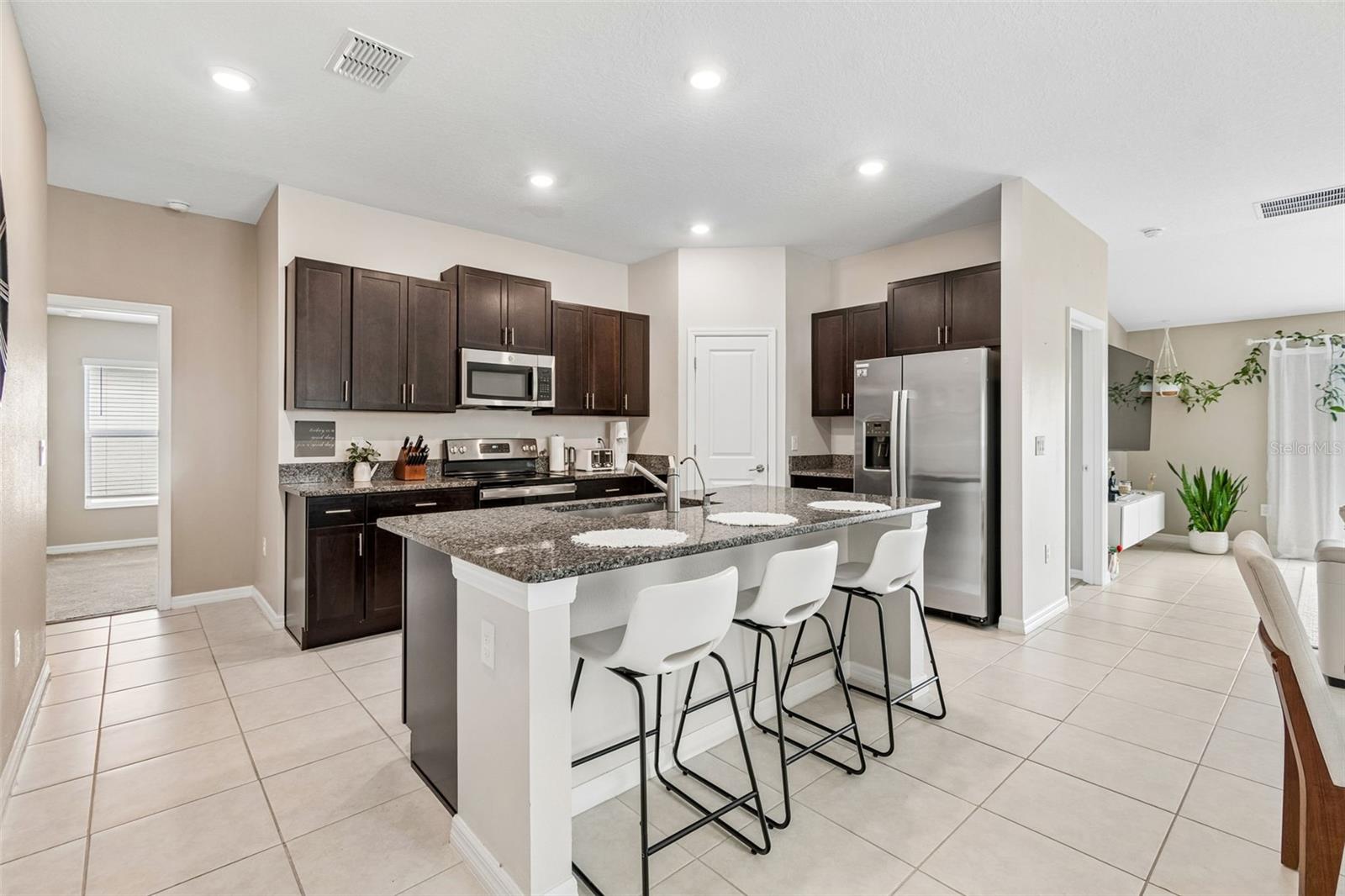 BERRY BAY ESTATES - Residential