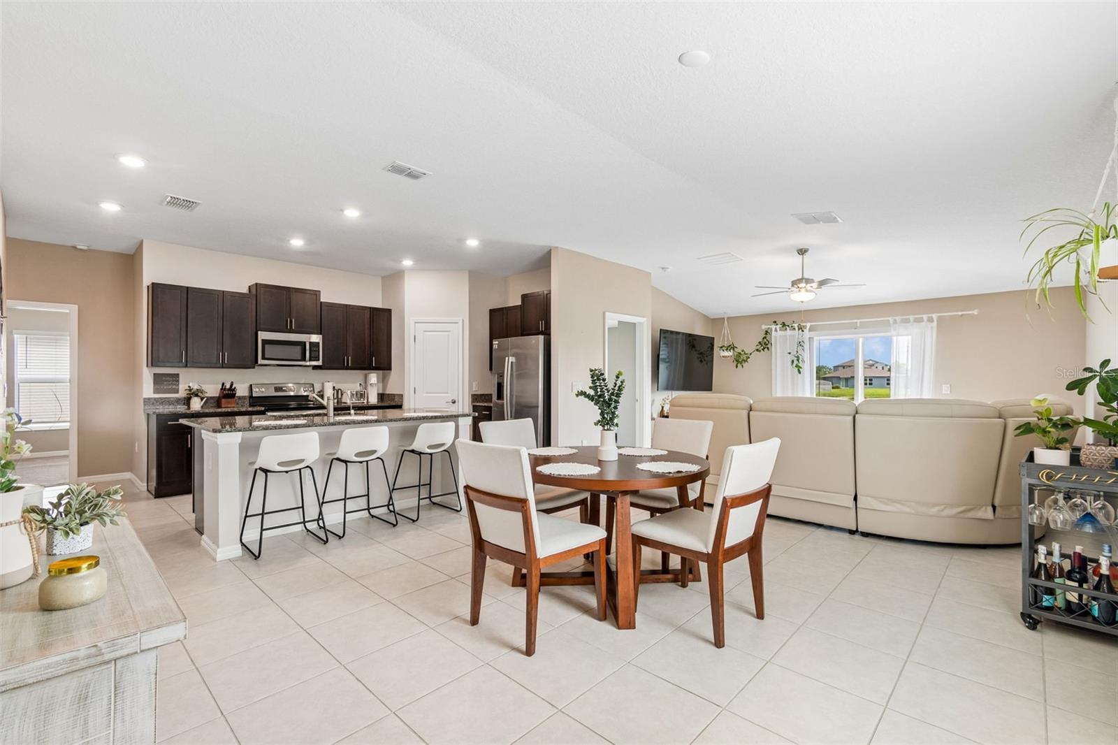 BERRY BAY ESTATES - Residential