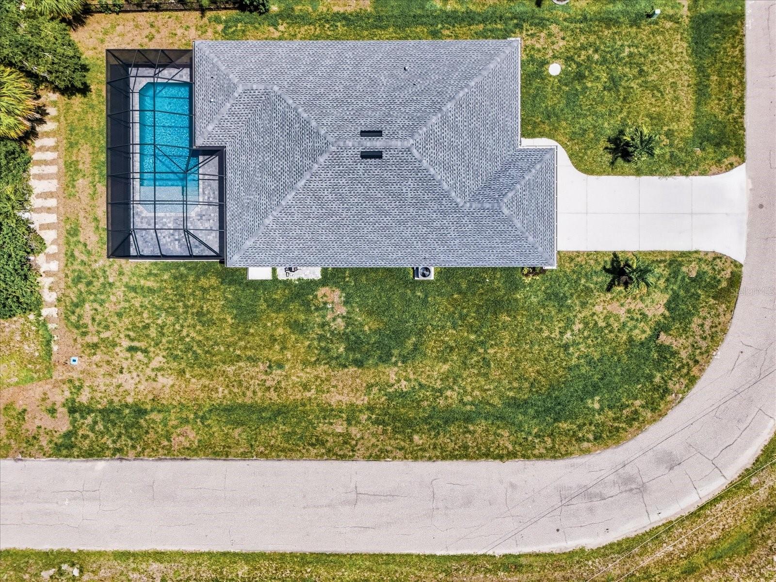 ROTONDA LAKES - Residential