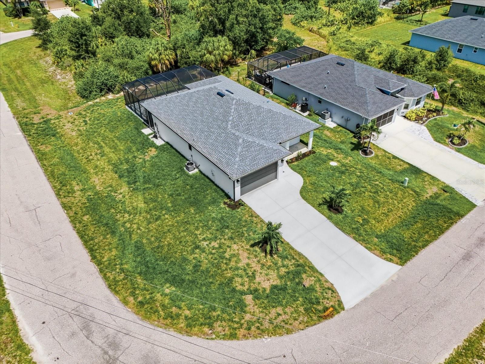 ROTONDA LAKES - Residential