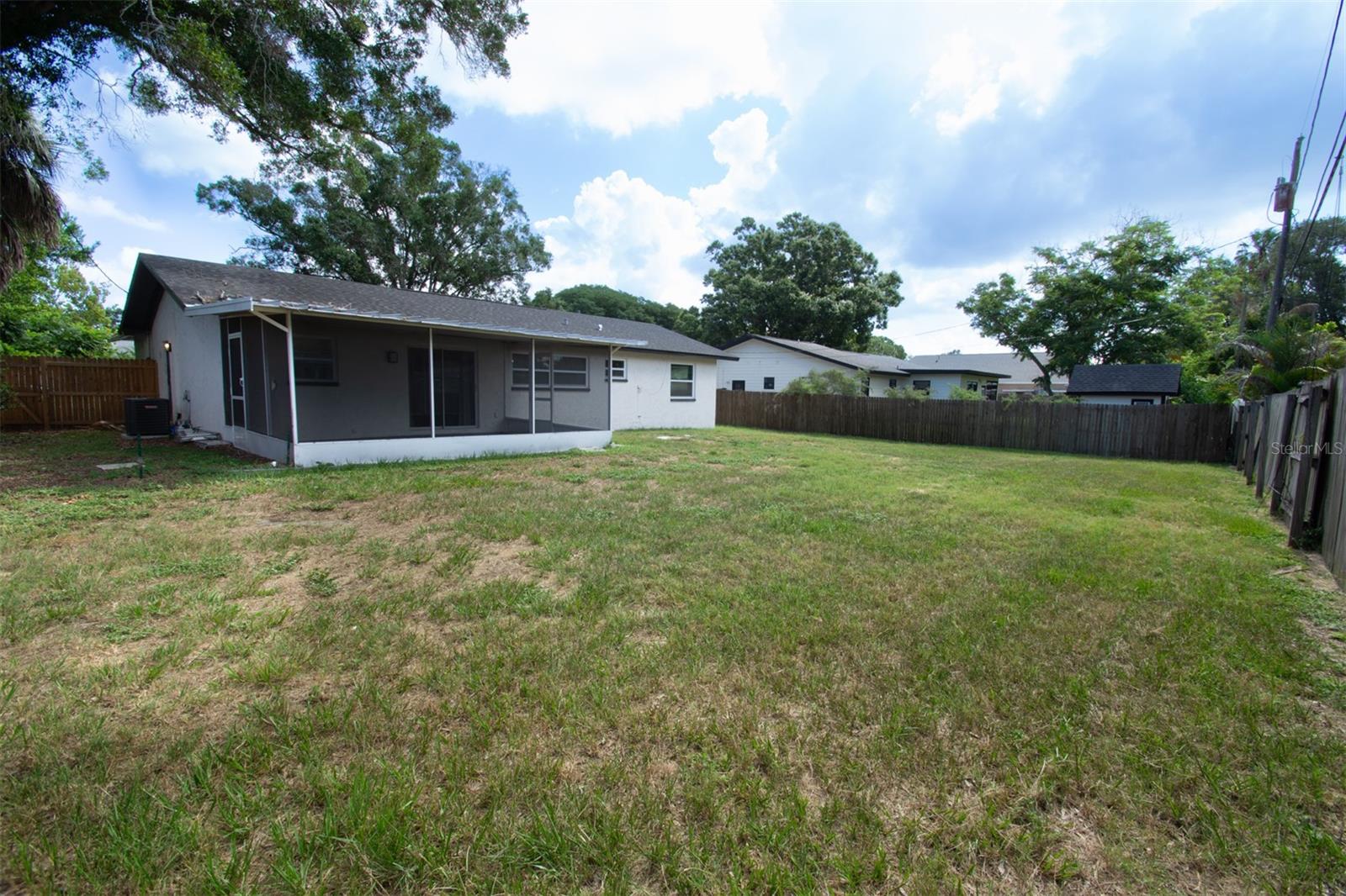 HIGHLAND LAKE - Residential