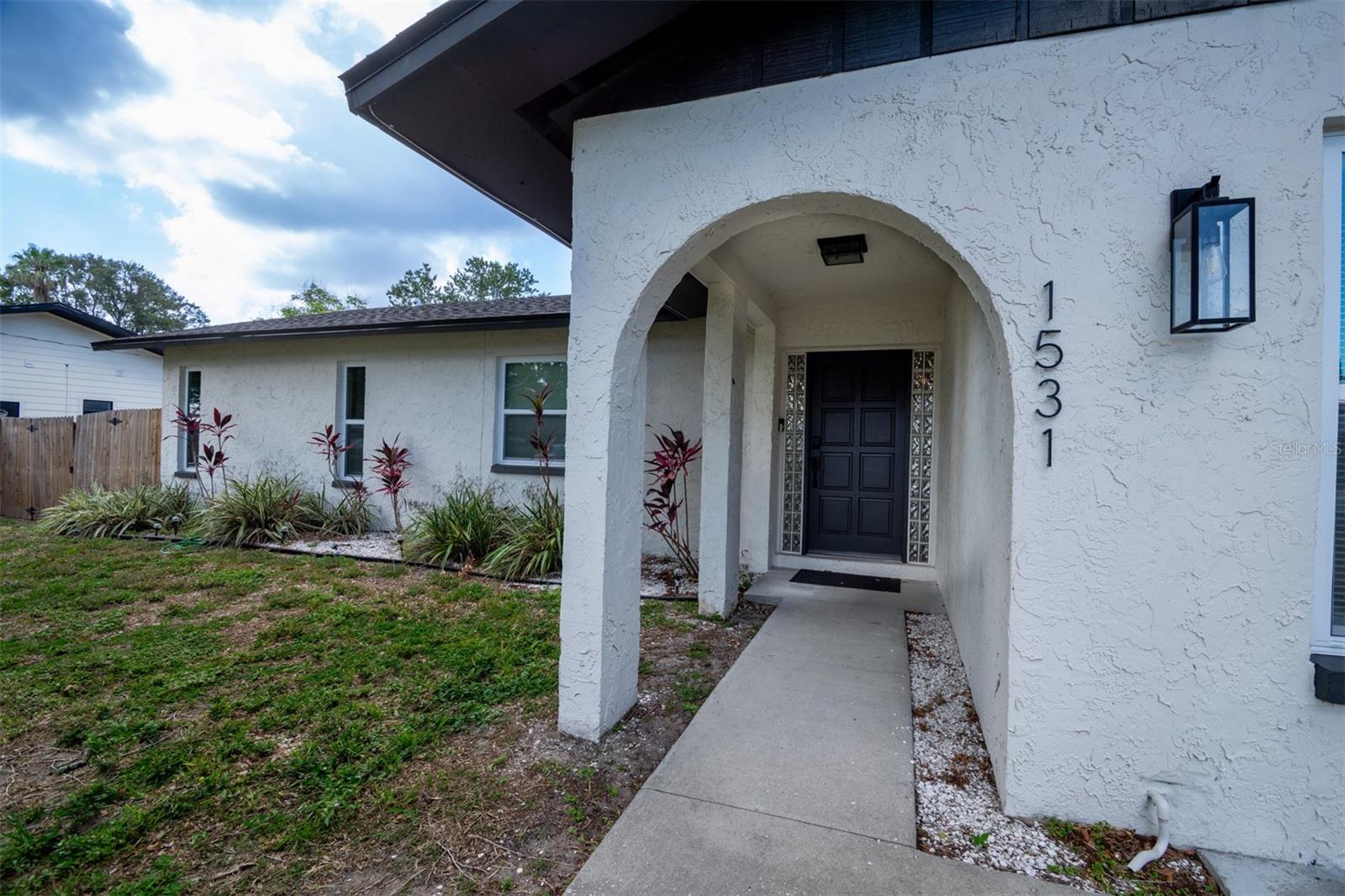HIGHLAND LAKE - Residential