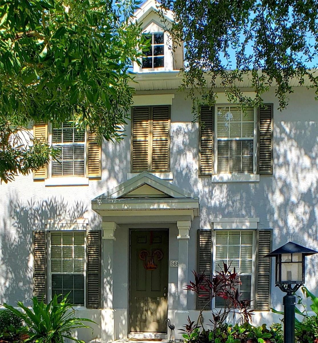 One or more photo(s) has been virtually staged. A charismatic residence influenced by the architecture of Key West, is in a vibrant gated, harbor/boating community perched within lush, wooded confines along the Braden River. As you enter the property you will find a lovely family room, modern kitchen and more. Three bedrooms and two full baths are tucked away on the upper floor away from the common areas. The layout includes a beautiful, screened lanai with a hot tub and luscious garden, which leads to the convenient two car garage. A private nook adjacent the kitchen where you will find new appliances featuring a wine fridge.
All mechanicals (air conditioner (heat pump), air handler and hot water heater) were professionally replaced in 2022. Washer and dryer, all kitchen appliances, paint and carpeting were upgraded within the last two years.  New roof was put on in 2023.   Much of the furnishings will remain, including many built-ins like the upstairs desk and murphy bed, hot tub, and garage cabinets.
Live the resort life everyday with community amenities galore: Dog Park (Mallory Square). Club house, Heated pool, Whirlpool and Fitness center. Nature trails, Kayak launch and Marina. Yet the residence is located near everything, schools, shopping, beaches.
The HOA (The Harborage on Braden River HOA) is well funded and provides landscaping, exterior painting (every 7 years) and roof maintenance (replaced every 15 years).

*Townhouse
*Year built: 2006
*Heating: Heat Pump
*Cooling: Central
*Parking: Garage - Attached
*Lot: 2,700 sq. ft.
*Interior:
Bedrooms: 3
Bathrooms: 2 1/2
*Total interior area: 1,628 sq. ft. Some photos have been virtually rendered.