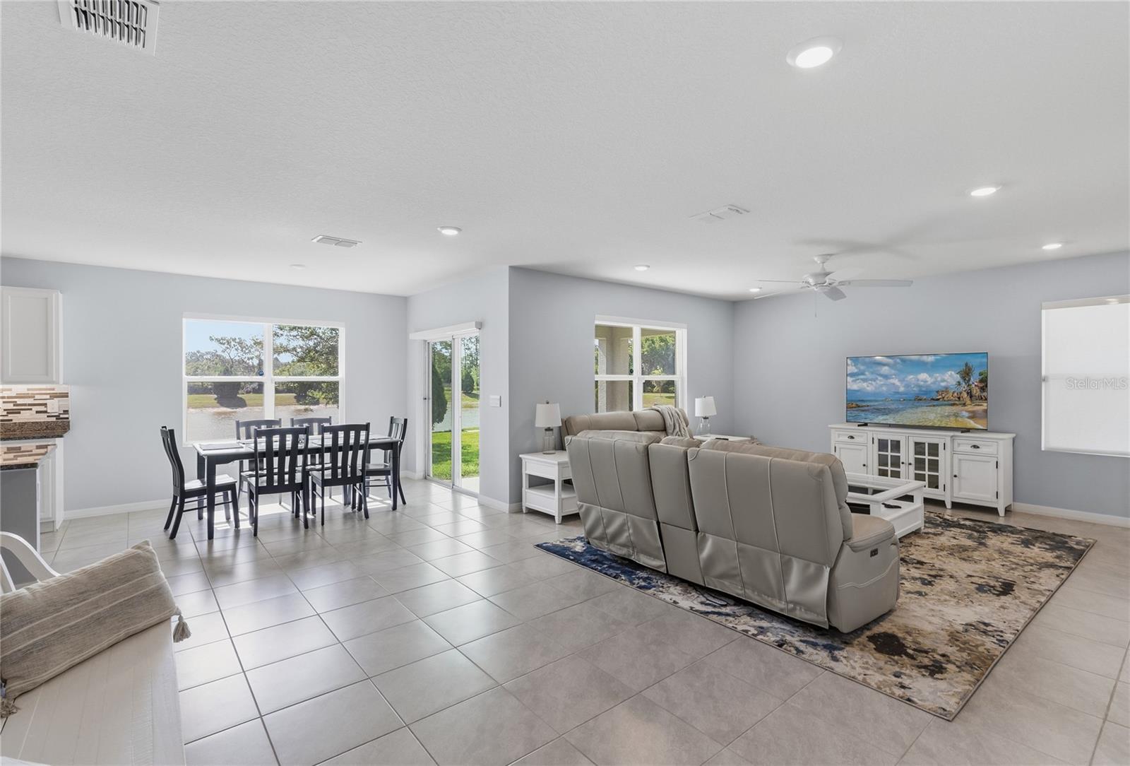 SUNCREST - Residential