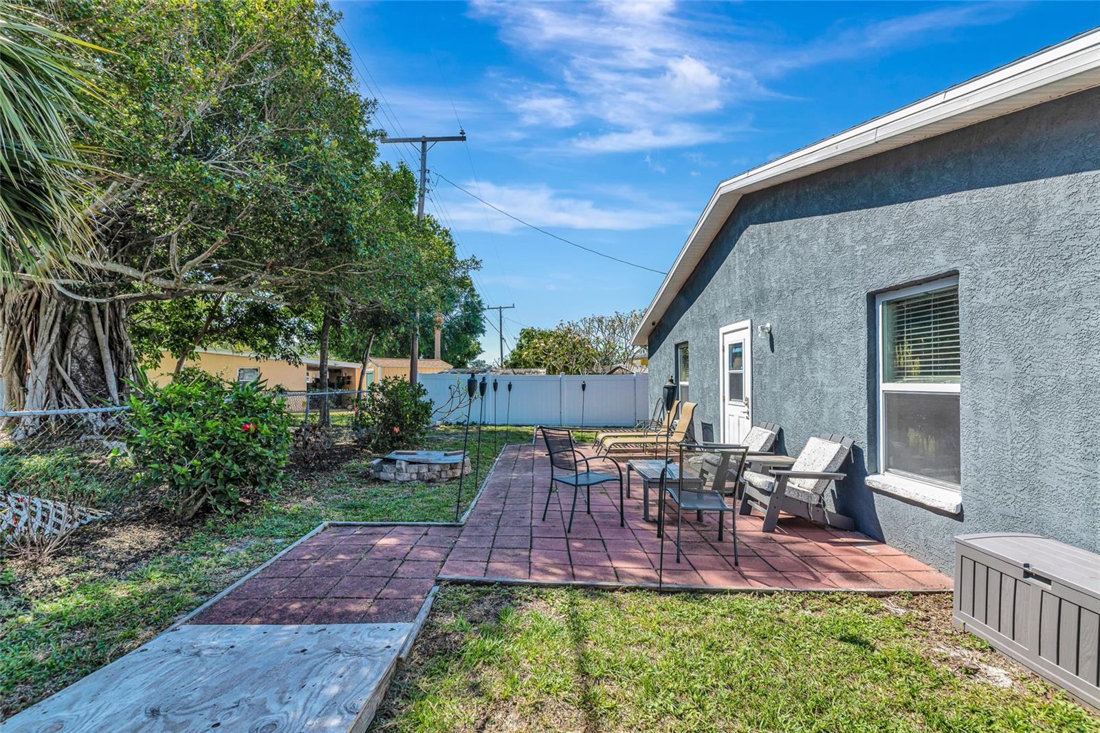BAYSHORE GARDENS SEC 7 - Residential