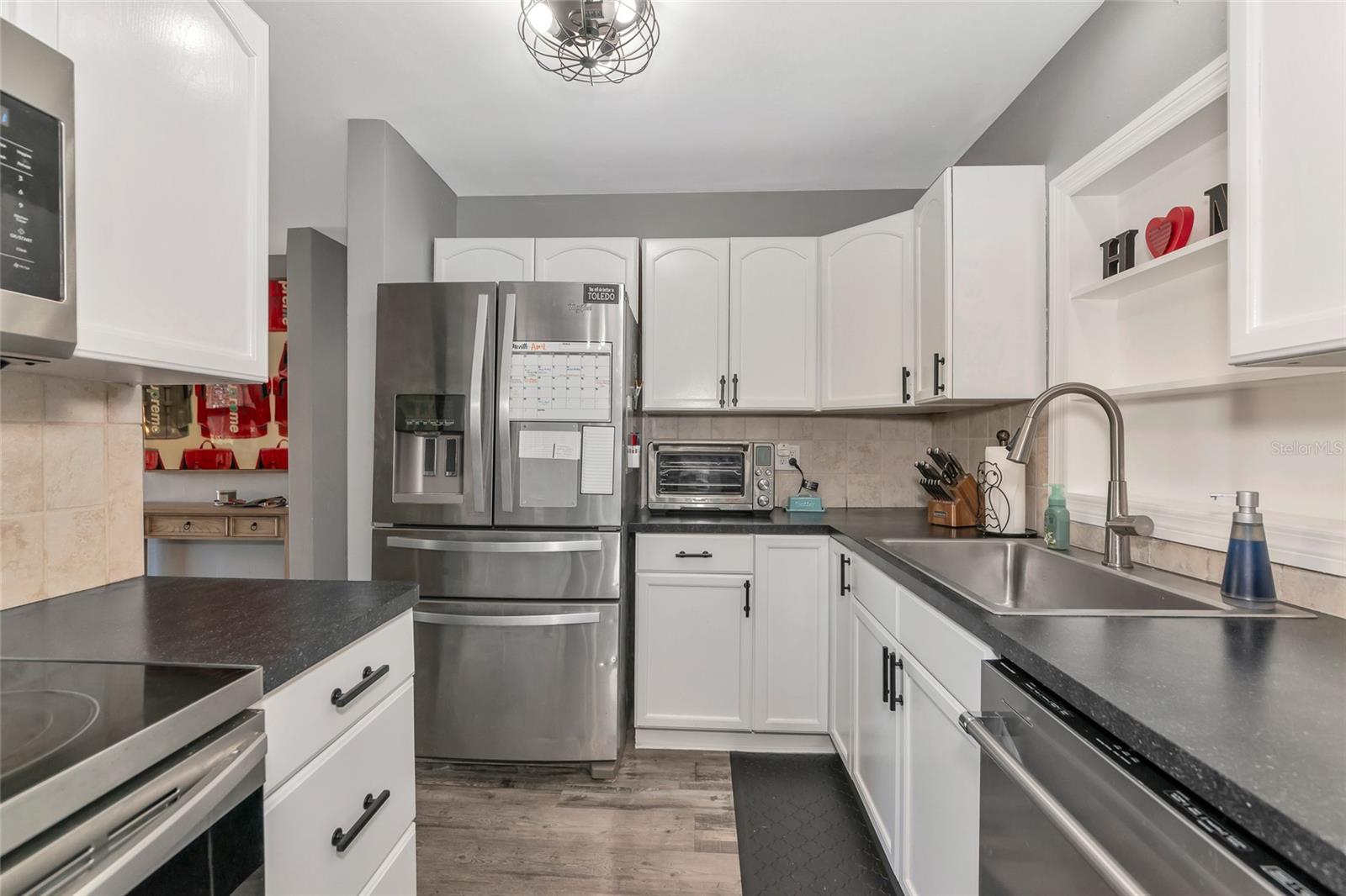 BAYSHORE GARDENS SEC 7 - Residential