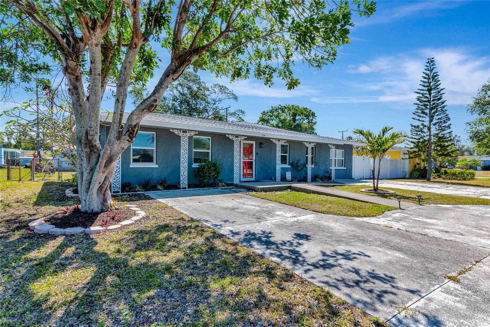 BAYSHORE GARDENS SEC 7 - Residential