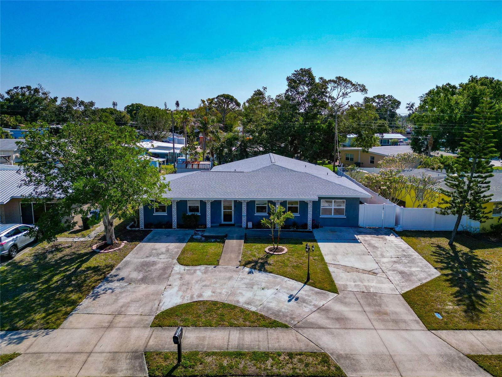 BAYSHORE GARDENS SEC 7 - Residential