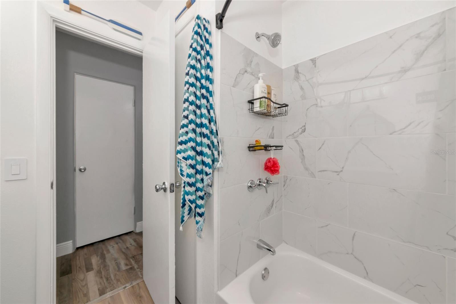 BAYSHORE GARDENS SEC 7 - Residential