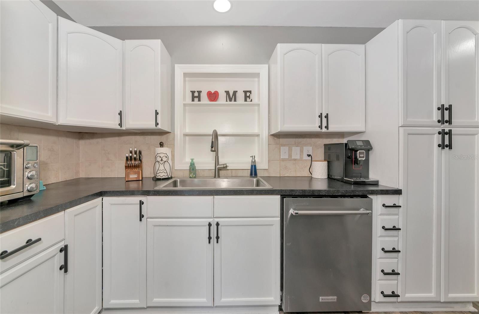 BAYSHORE GARDENS SEC 7 - Residential