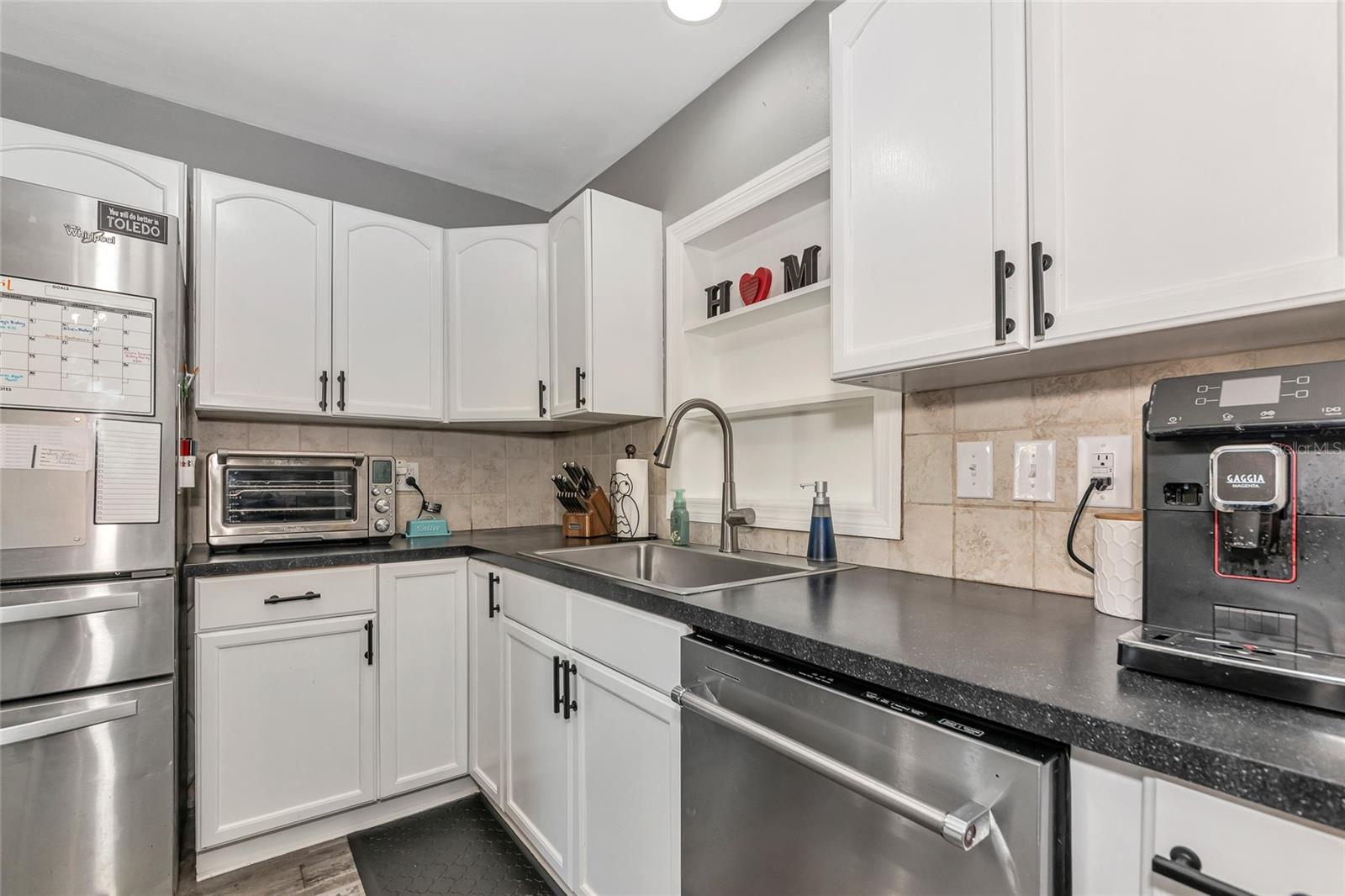 BAYSHORE GARDENS SEC 7 - Residential