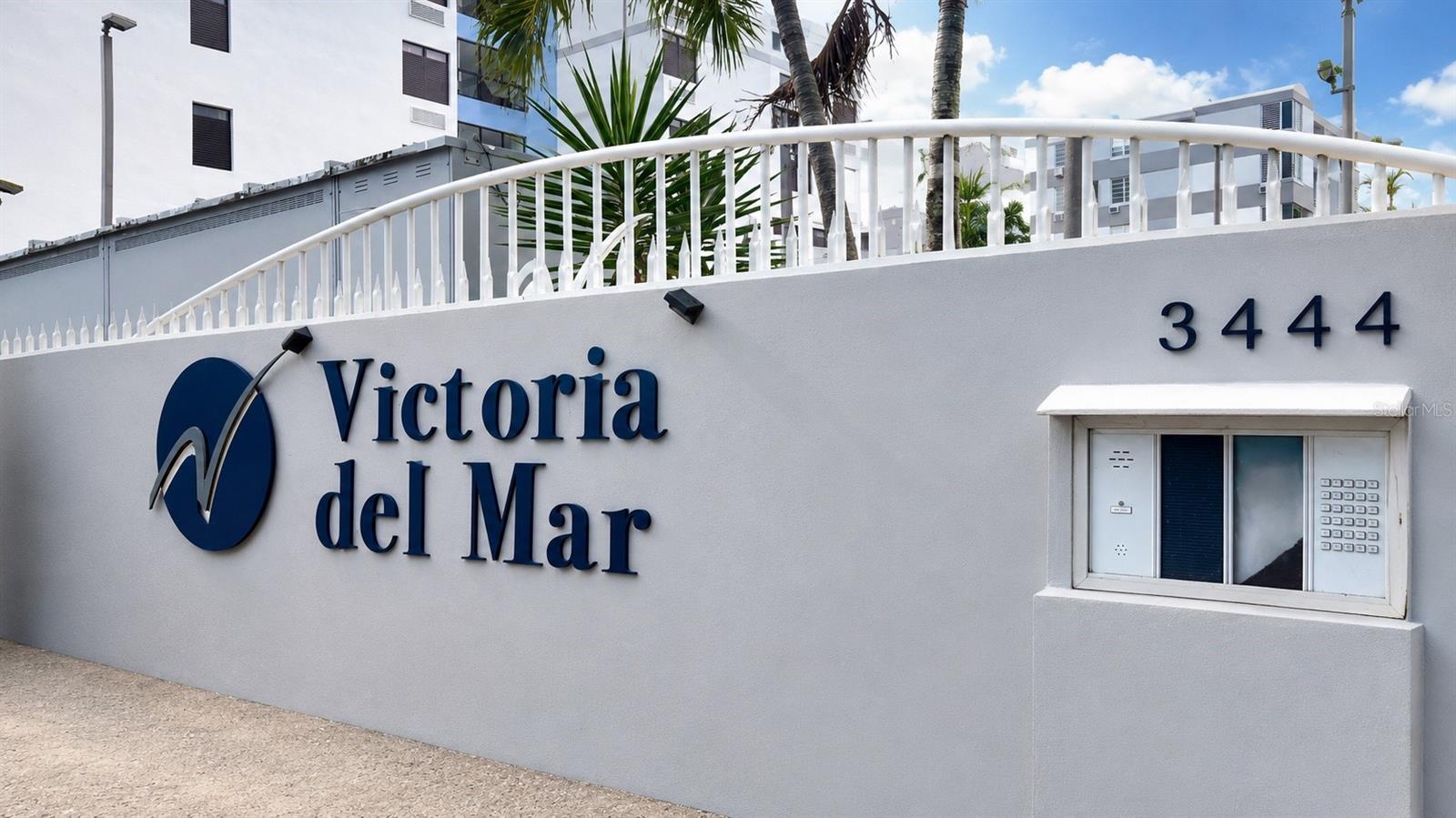 VICTORIA DEL MAR - Residential