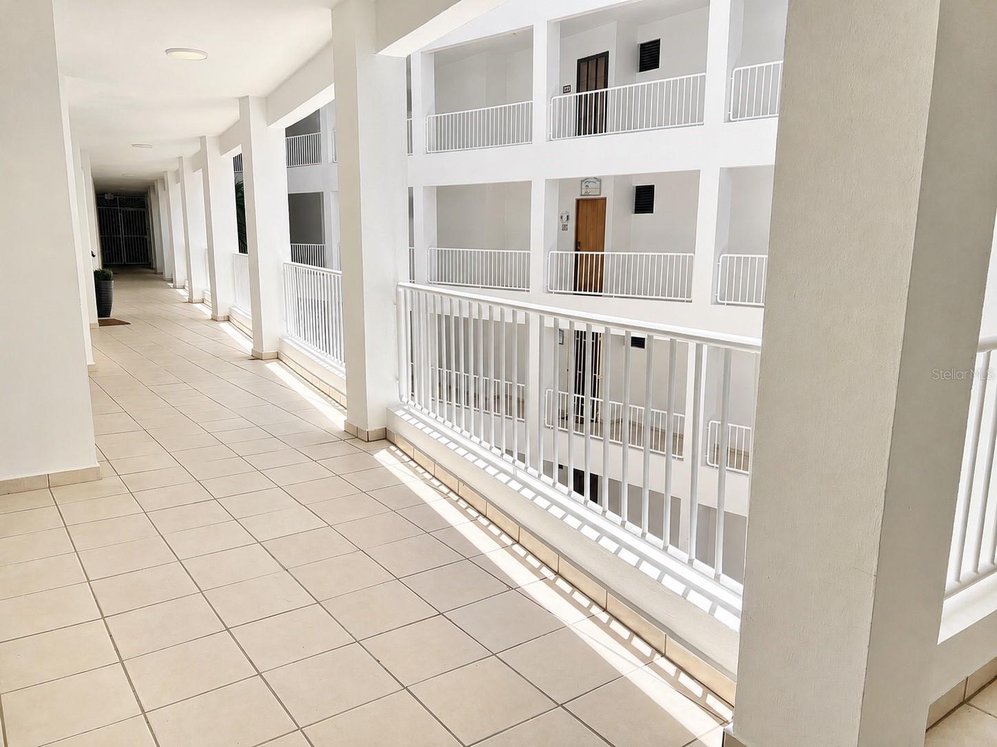 VICTORIA DEL MAR - Residential