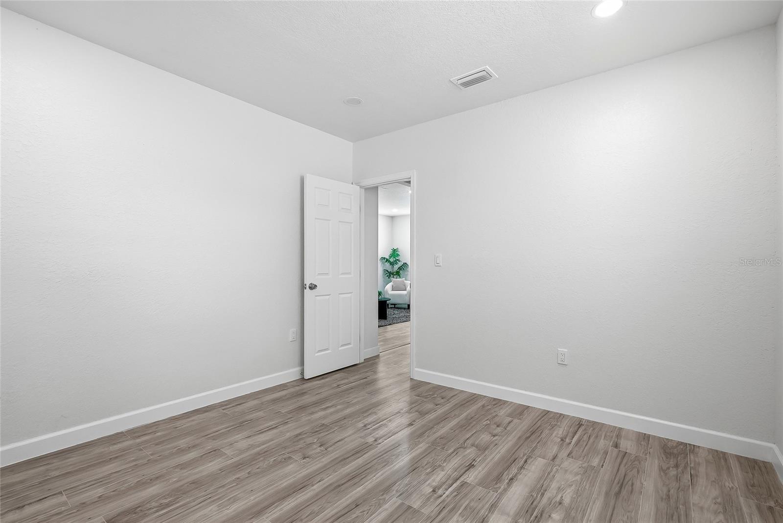 WARNER SUB - Residential