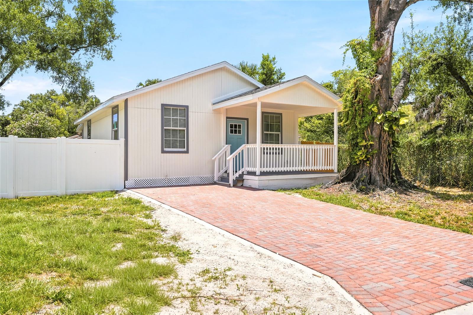 WARNER SUB - Residential