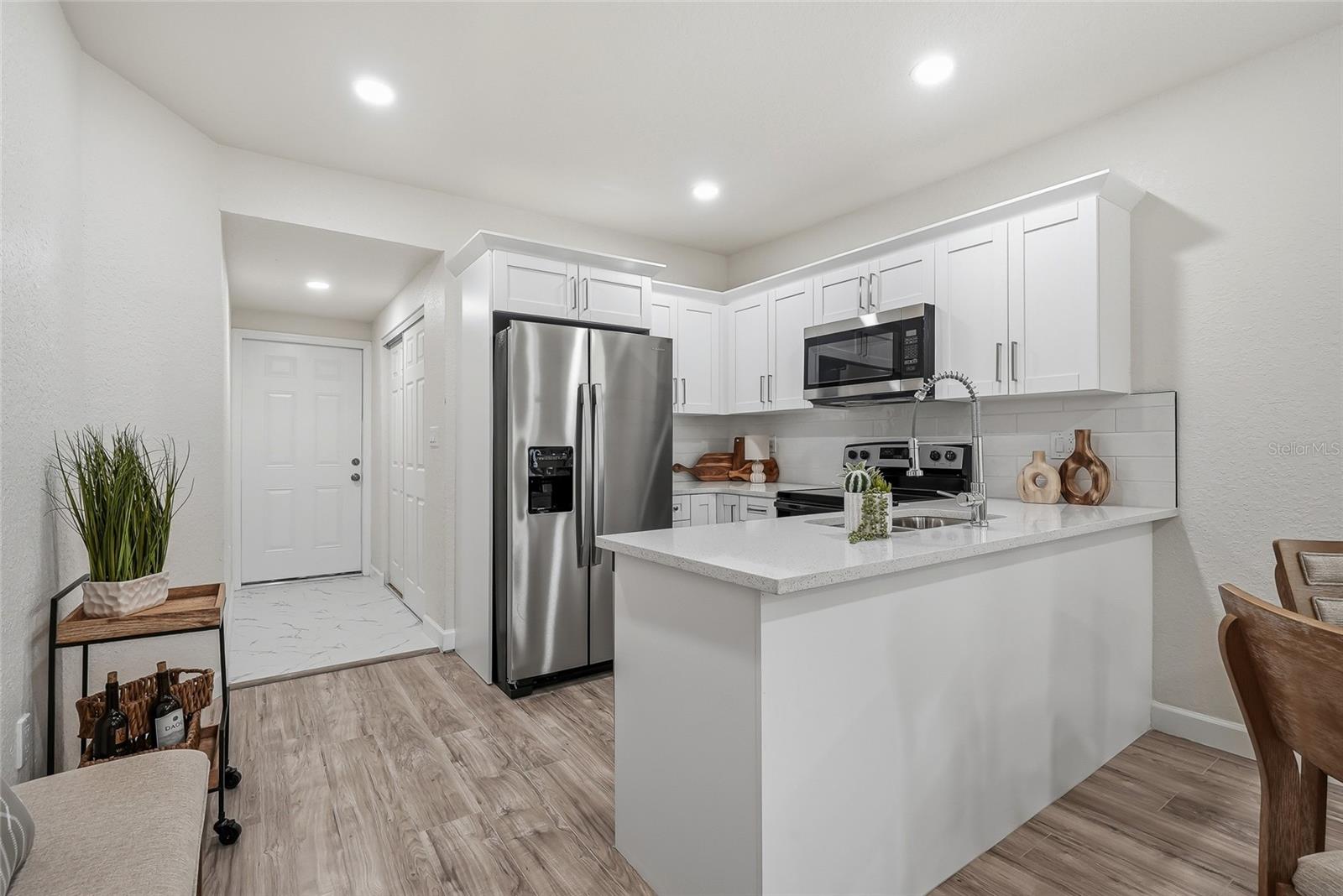 WARNER SUB - Residential