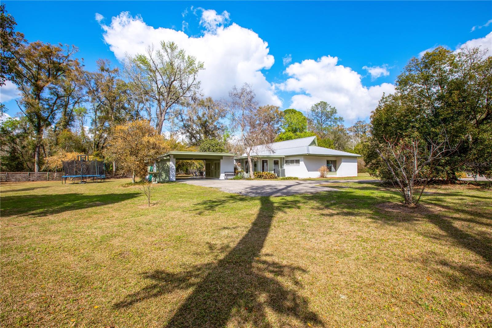HELENA HEIGHTS - Residential